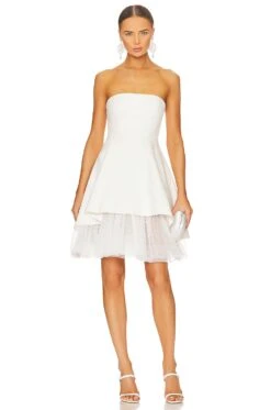 BCBGMAXAZRIA Short Strapless Evening Dress Off White