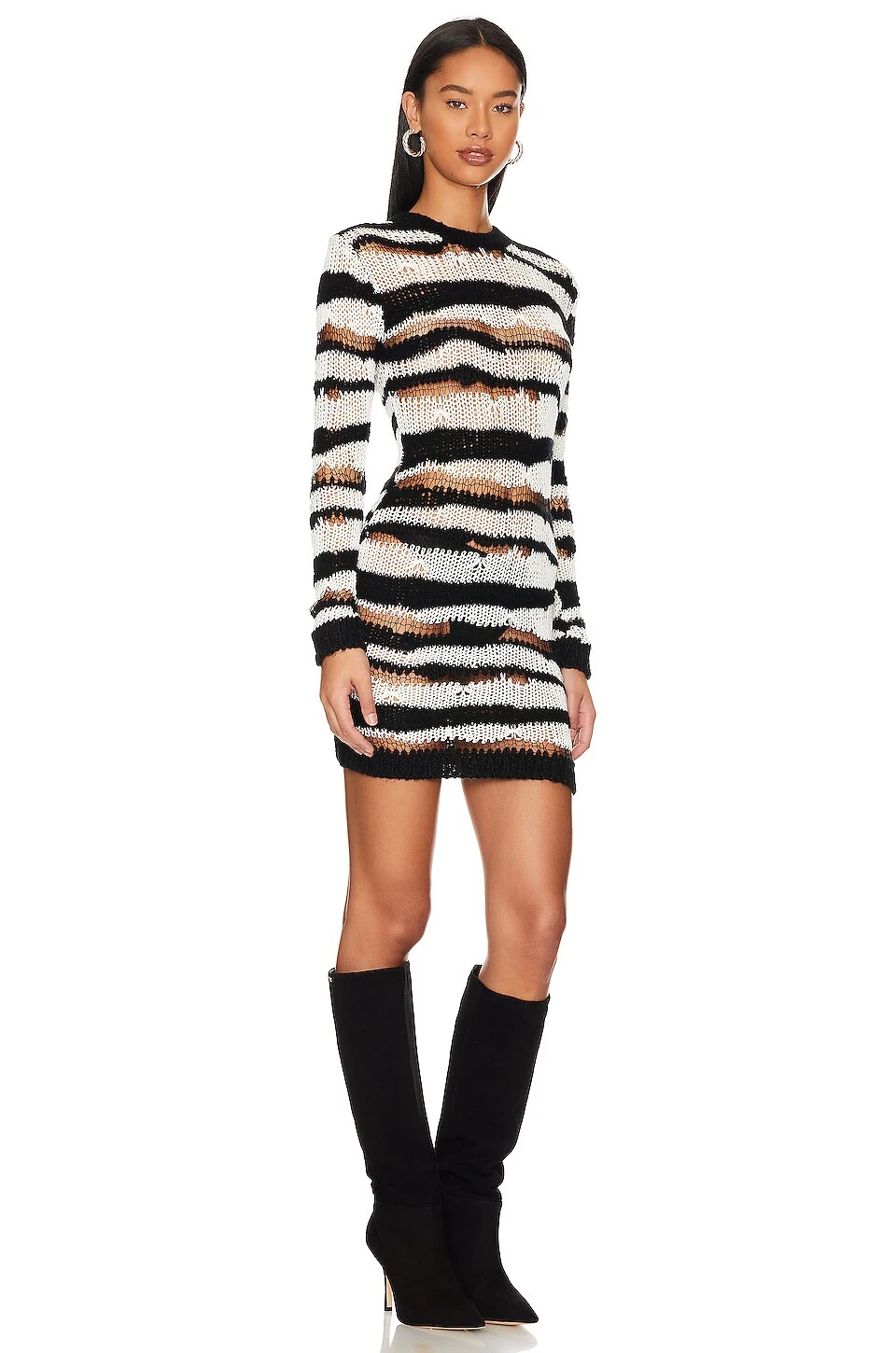 Akamu Sweater Dress White & Black - Image 2